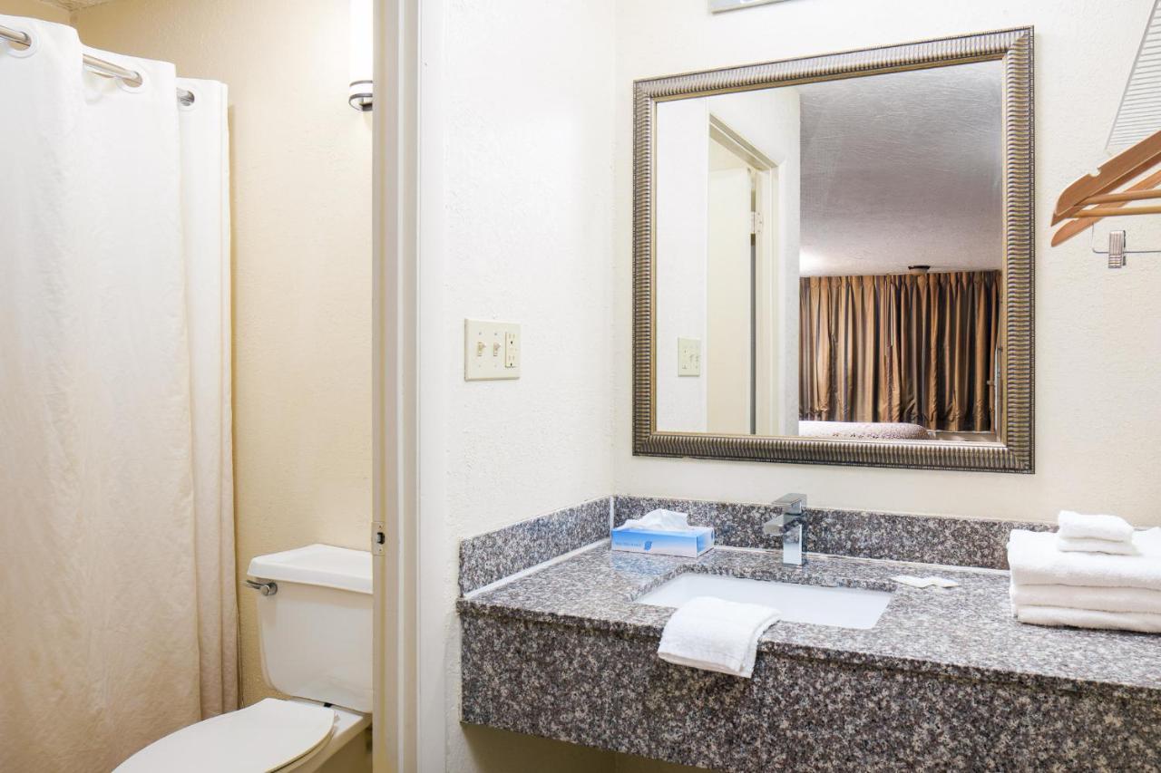 Americana Inn A Travelodge By Wyndham Pigeon Forge Zewnętrze zdjęcie