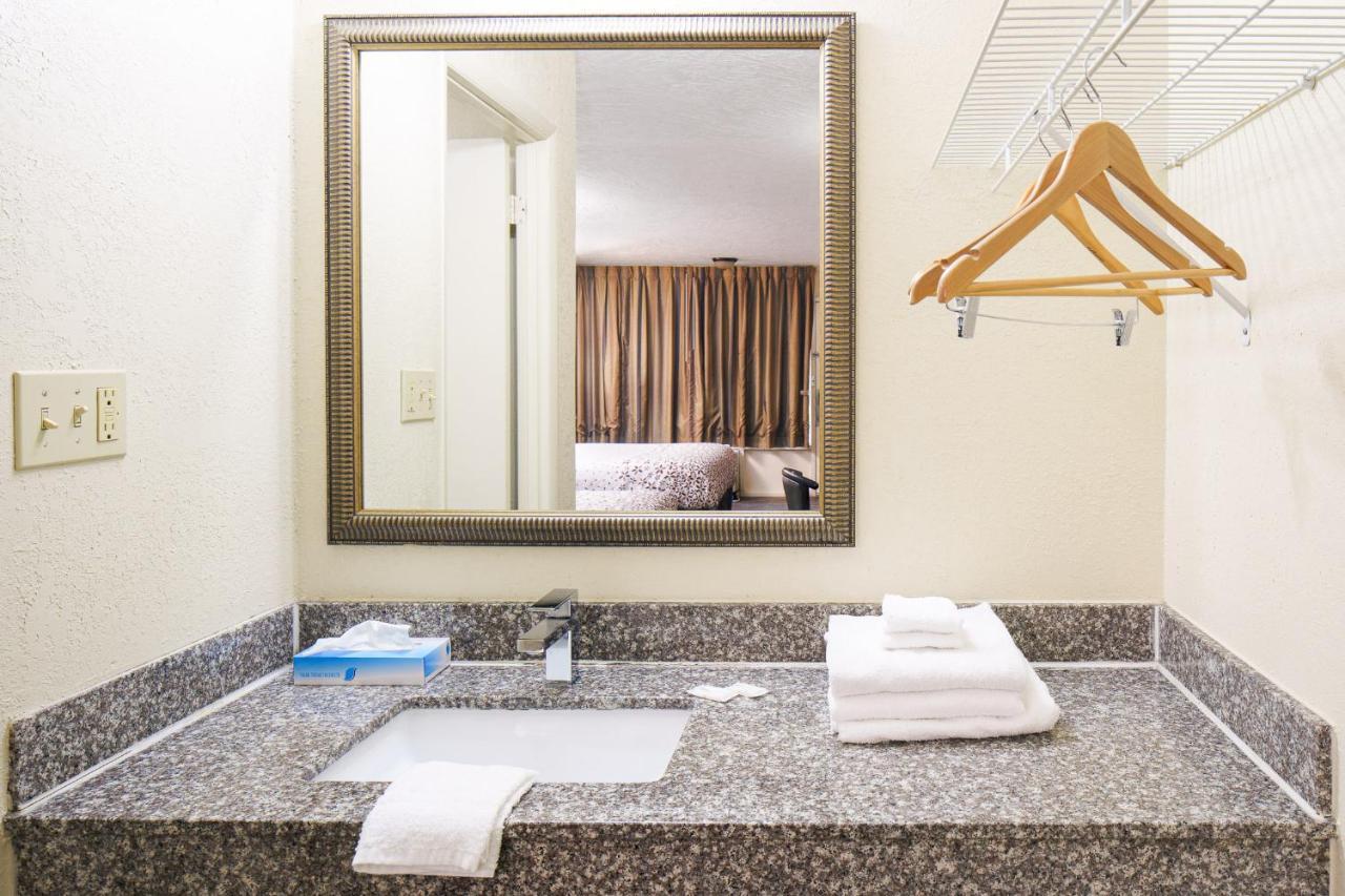 Americana Inn A Travelodge By Wyndham Pigeon Forge Zewnętrze zdjęcie