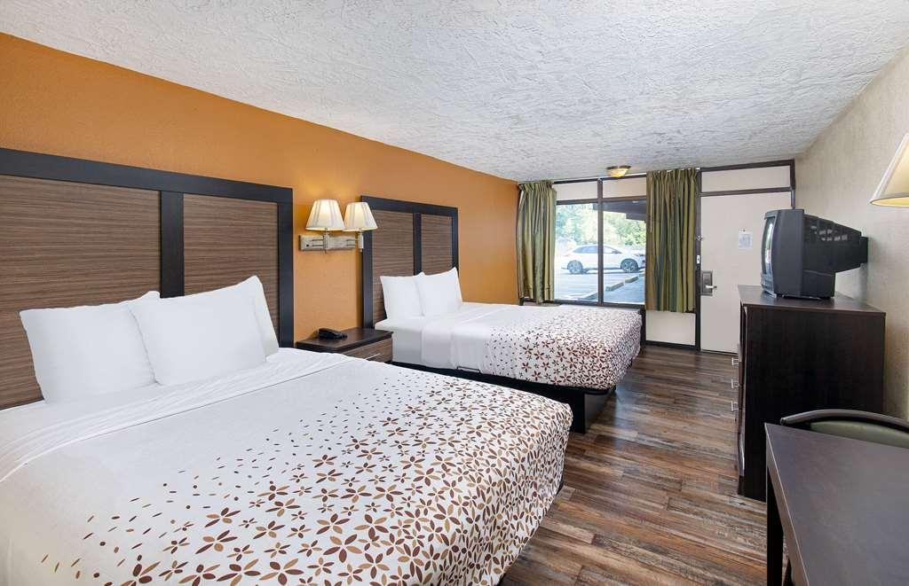 Americana Inn A Travelodge By Wyndham Pigeon Forge Pokój zdjęcie